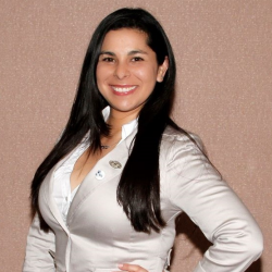 Mariana Pardo, MV, BVSc, DACVECC