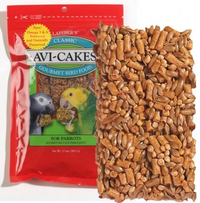 Les Avi-Cakes constituent un régime équilibré dont la composition nutritionnelle est pratiquement identique aux moulées